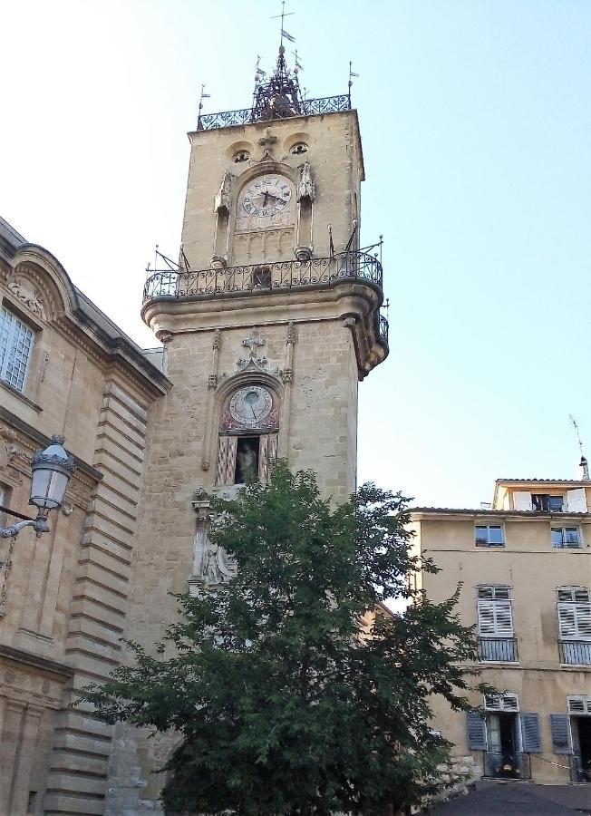 Beau Duplex Avec Terrasse - Centre Historique Appartement Aix-en-Provence Buitenkant foto